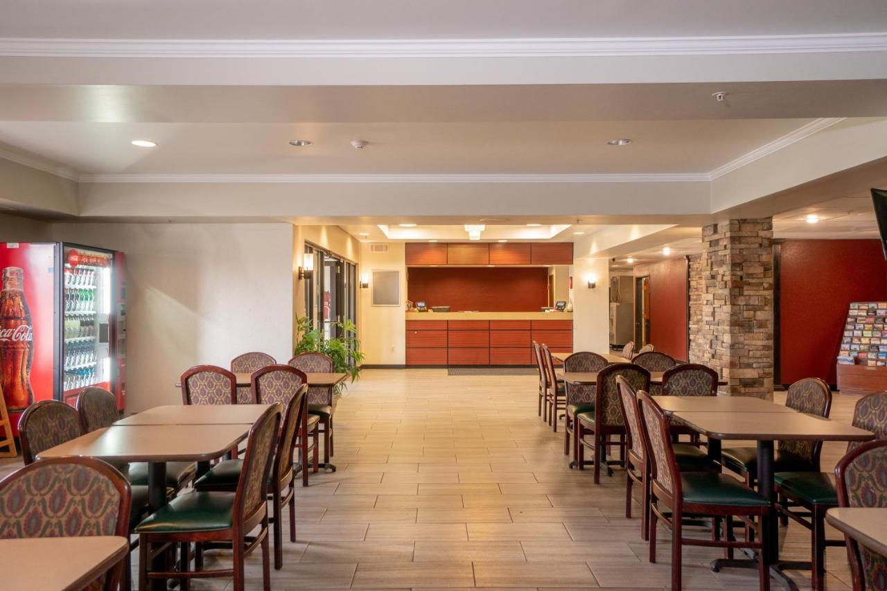 Red Roof Inn & Suites Indianapolis Airport Luaran gambar