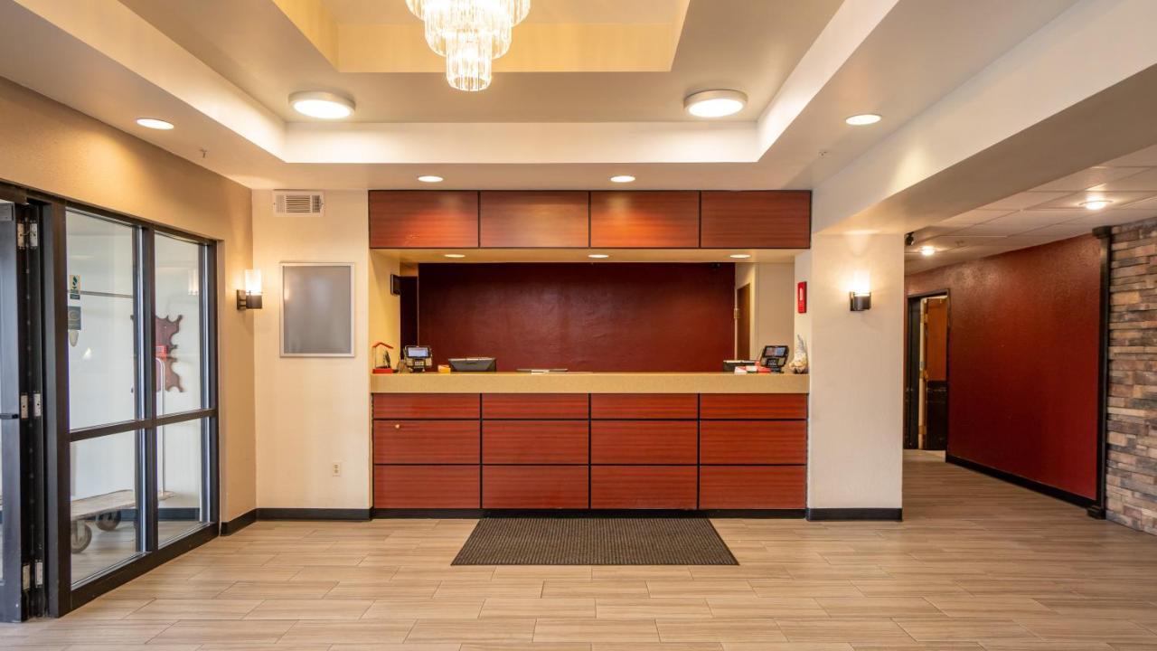 Red Roof Inn & Suites Indianapolis Airport Luaran gambar