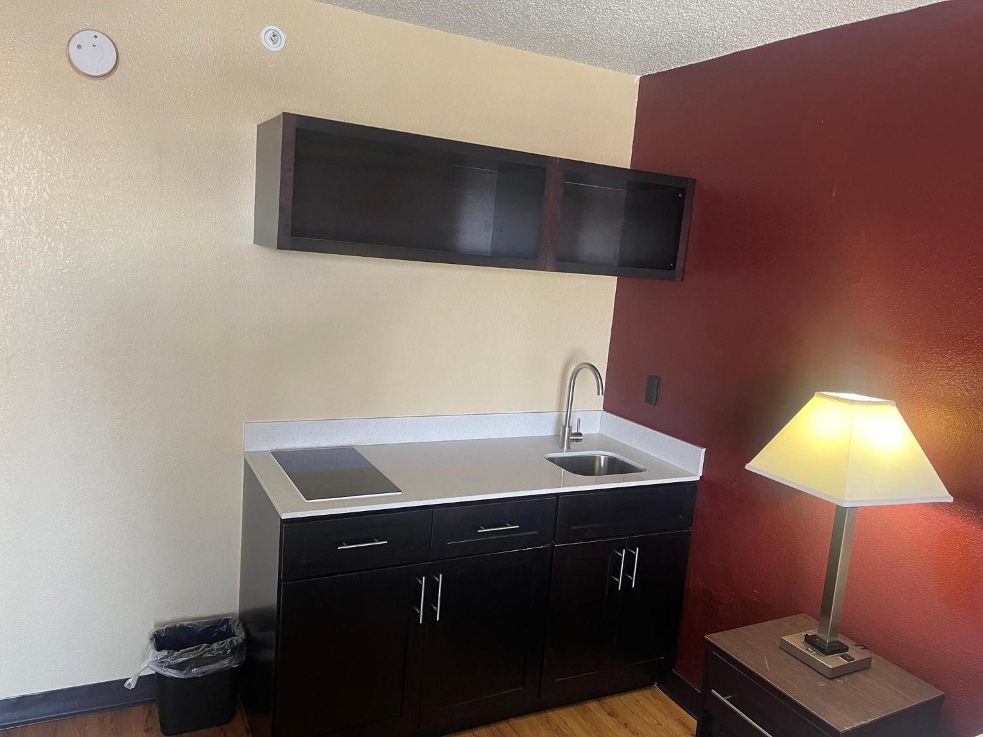 Red Roof Inn & Suites Indianapolis Airport Luaran gambar