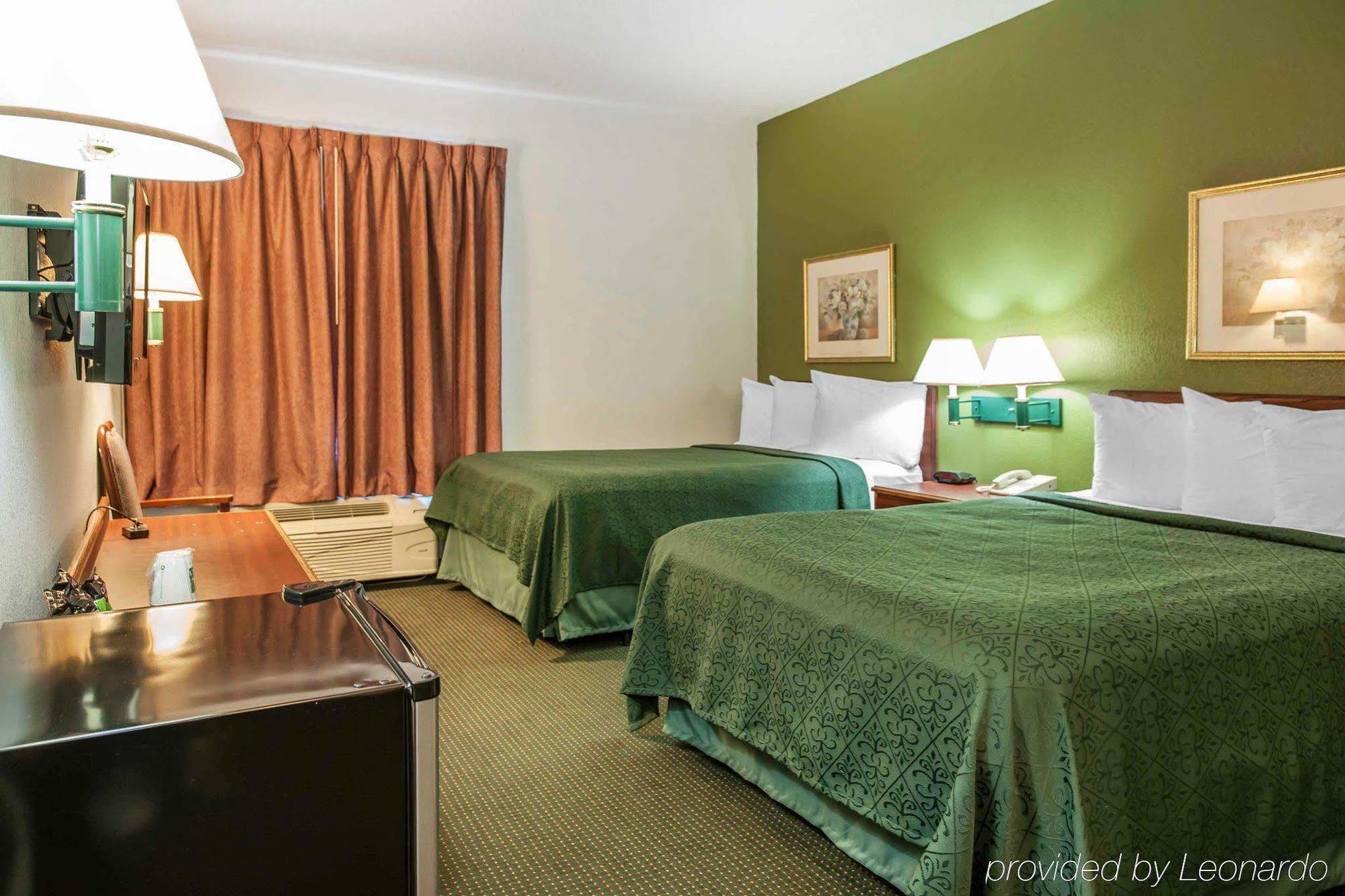 Red Roof Inn & Suites Indianapolis Airport Luaran gambar
